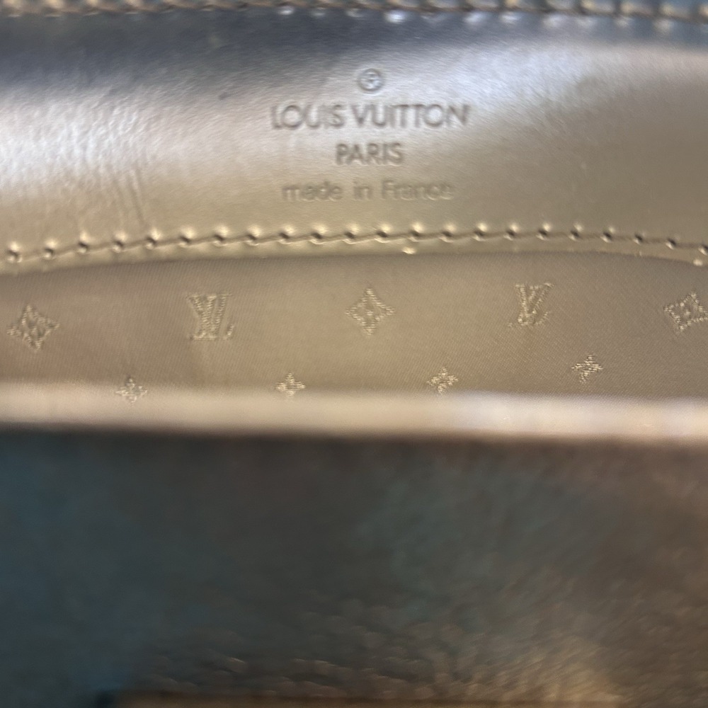 Louis Vuitton Suhali Le Fabuleux Metallic Silver Goat Leather Bag Studs Zips EUC - Picture 14 of 15